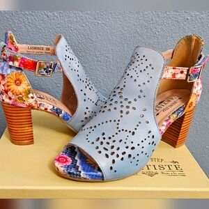 L'ATISTE Multicolor Floral Heels